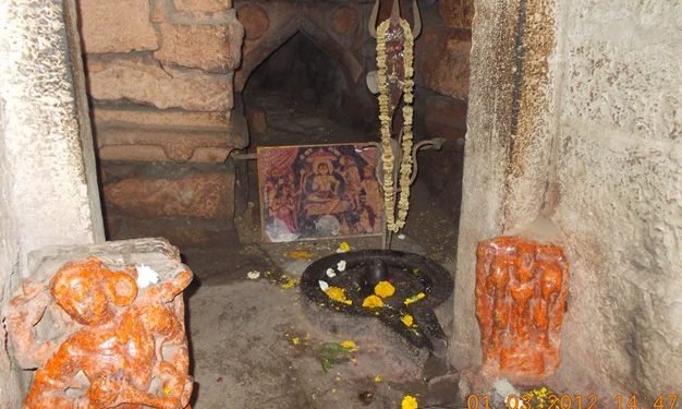 भर्तृहरि गुफा का इतिहास