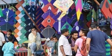 धागों से बंधे ख्व़ाब ..