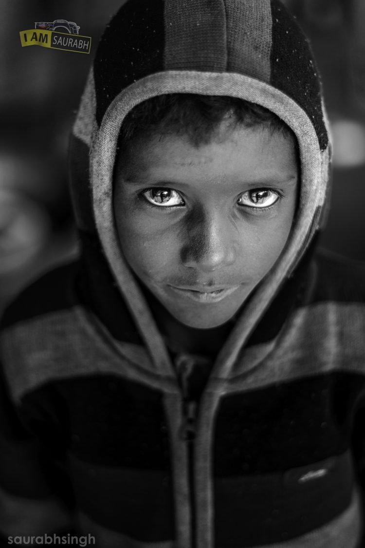 श्वेत श्याम : जीवन के रंग